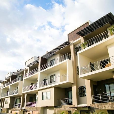 Entire Luxury 3 Bedroom Condo For Rent - Flic-En-Flac - Close To Beach Экстерьер фото
